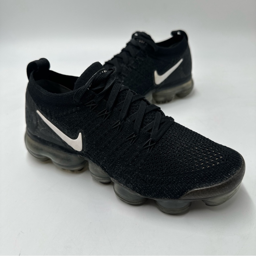 Nike Air Vapormax Flyknit 2 Women’s 7 Black White Running Shoes 942843 001